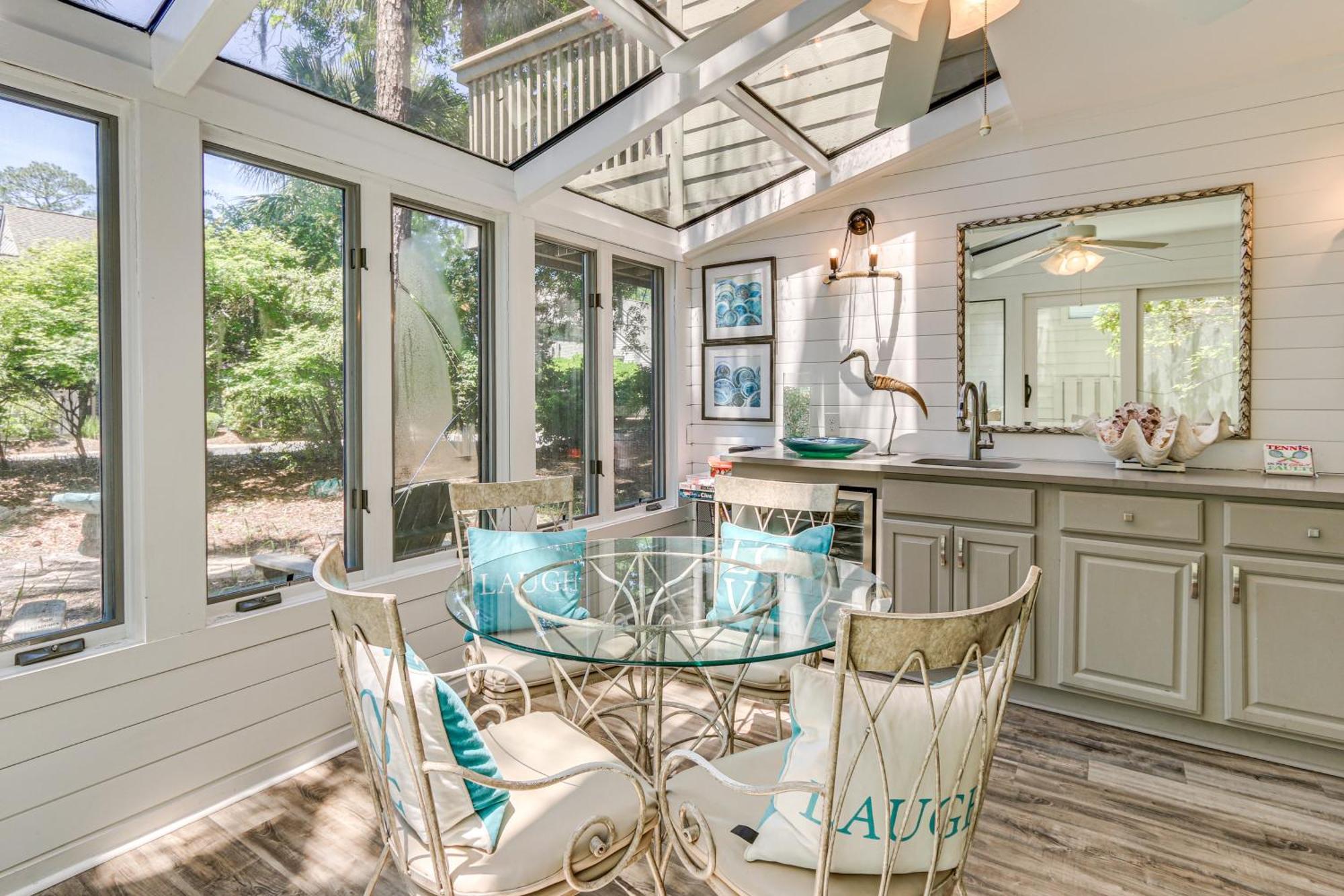 Modern Hilton Head Retreat Walk To Beach And Golf! 希爾頓黑德島 外观 照片
